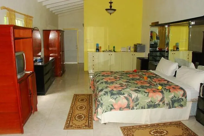 Jj'S Paradise Resort Marigot Bay